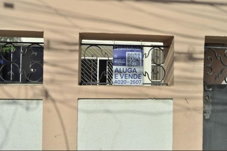 Casa para alugar com 110m², 3 quartos e 1 vagaFachada + Placa