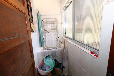 Apartamento para alugar com 80m², 2 quartos e 1 vagaÁrea de Serviço