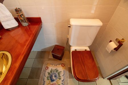Casa à venda com 200m², 3 quartos e 2 vagas Casa à venda com 200m², 3 quartos e 2 vagasLavabo