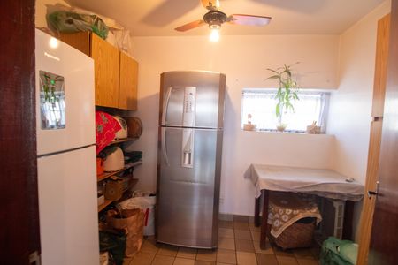 Casa à venda com 200m², 3 quartos e 2 vagas Casa à venda com 200m², 3 quartos e 2 vagasQuarto de Serviço