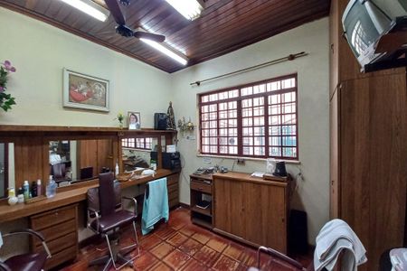 Casa à venda com 110m², 3 quartos e sem vagaSala