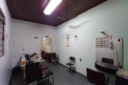 Casa à venda com 110m², 3 quartos e sem vagaSala