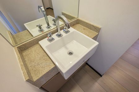 Studio à venda com 27m², 1 quarto e sem vaga Studio à venda com 27m², 1 quarto e sem vagaBanheiro