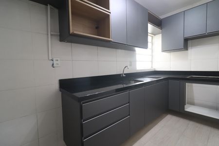 Apartamento para alugar com 53m², 2 quartos e 1 vagaCozinha