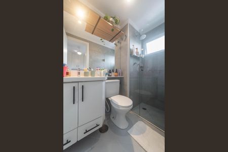 Apartamento para alugar com 65m², 2 quartos e 1 vagaBanheiro da Suíte