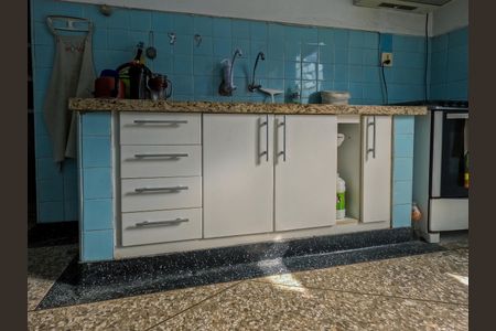 Casa à venda com 435m², 3 quartos e 3 vagas Casa à venda com 435m², 3 quartos e 3 vagasCozinha