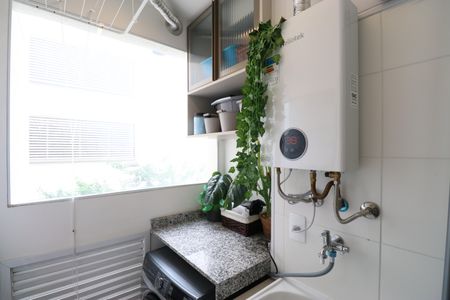 Apartamento à venda com 64m², 3 quartos e 1 vagaÁrea de Serviço