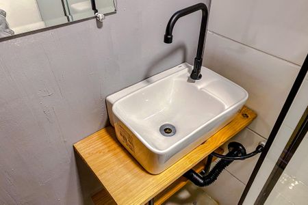 Apartamento para alugar com 41m², 2 quartos e sem vagaBanheiro