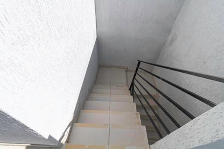 Casa à venda com 112m², 2 quartos e 2 vagas Casa à venda com 112m², 2 quartos e 2 vagasEntrada