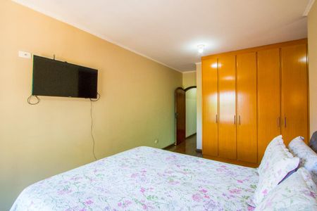 Casa à venda com 225m², 3 quartos e 4 vagasSuíte 