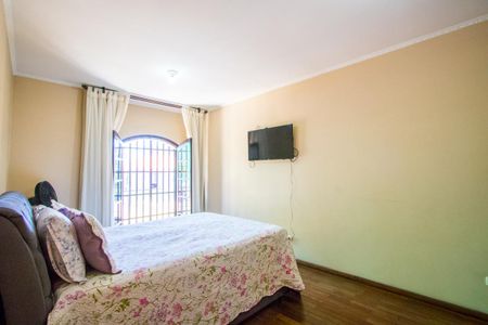 Casa à venda com 225m², 3 quartos e 4 vagasSuíte 