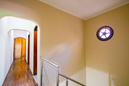 Casa à venda com 225m², 3 quartos e 4 vagasCorredor