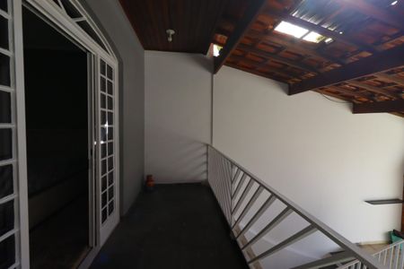 Casa à venda com 330m², 3 quartos e 7 vagasVaranda da Suíte