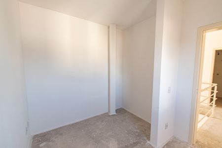 Apartamento para alugar com 153m², 3 quartos e 1 vaga Apartamento para alugar com 153m², 3 quartos e 1 vagaQuarto