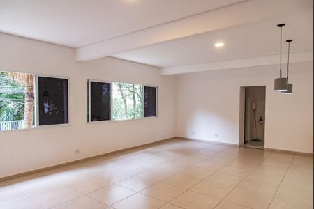 Apartamento para alugar com 153m², 3 quartos e 1 vaga Apartamento para alugar com 153m², 3 quartos e 1 vagaÁrea comum