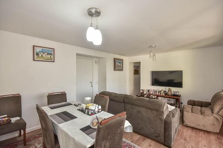 Apartamento à venda com 110m², 3 quartos e 2 vagas Apartamento à venda com 110m², 3 quartos e 2 vagasSala