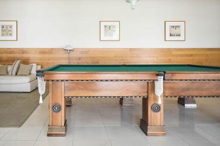 Apartamento à venda com 110m², 3 quartos e 2 vagas Apartamento à venda com 110m², 3 quartos e 2 vagasÁrea Comum - Salão de Jogos