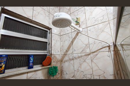 Casa à venda com 205m², 2 quartos e 1 vagaBanheiro Social