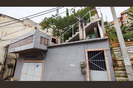 Casa à venda com 205m², 2 quartos e 1 vagaFachada