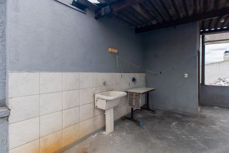 Casa à venda com 58m², 2 quartos e sem vaga Casa à venda com 58m², 2 quartos e sem vagaÁrea de Serviço