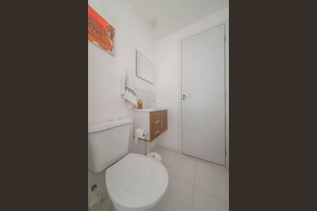 Banheiro de apartamento à venda com 1 quarto, 28m² em Vila Gumercindo, São Paulo