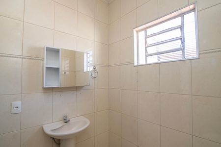 Casa para alugar com 130m², 3 quartos e 2 vagasBanheiro da Suíte