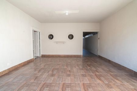 Casa para alugar com 130m², 3 quartos e 2 vagasGaragem