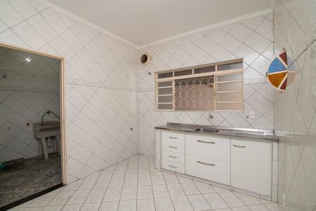 Casa para alugar com 130m², 3 quartos e 2 vagasCozinha
