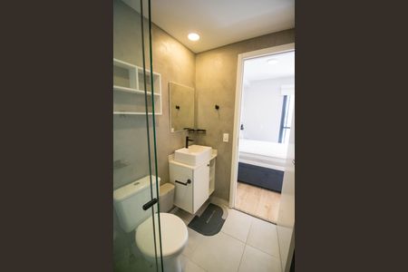 Banheiro de kitnet/studio à venda com 1 quarto, 26m² em Santo Amaro, São Paulo