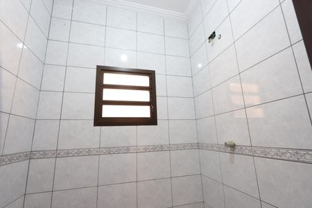 Casa à venda com 205m², 3 quartos e 2 vagasBanheiro do Térreo