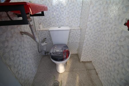 Casa à venda com 171m², 2 quartos e sem vagaBanheiro de serviço