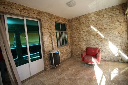 Casa à venda com 171m², 2 quartos e sem vagaVaranda 2º piso