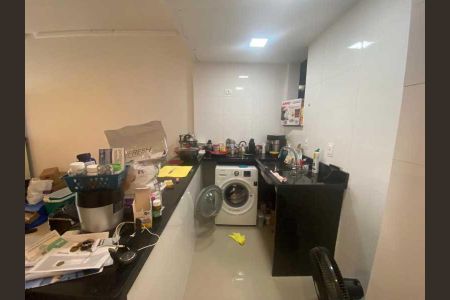 Apartamento à venda com 32m², 1 quarto e sem vaga