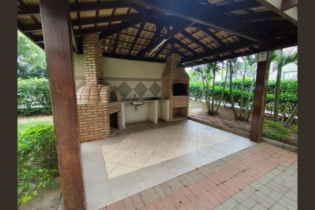 Apartamento para alugar com 45m², 2 quartos e 1 vagaÁrea comum - Churrasqueira