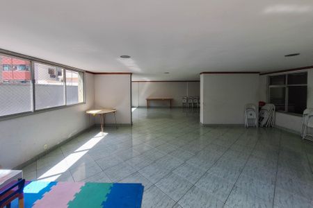 Apartamento para alugar com 80m², 2 quartos e 1 vagaÁrea comum
