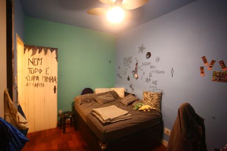 Apartamento à venda com 92m², 2 quartos e 2 vagasQuarto 