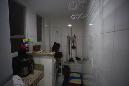 Apartamento à venda com 92m², 2 quartos e 2 vagasCozinha