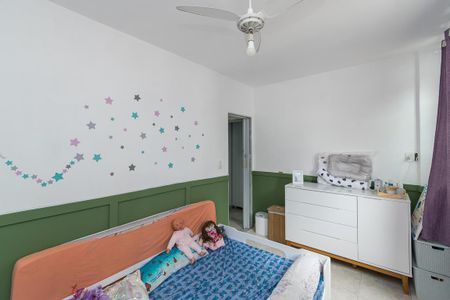 Apartamento à venda com 94m², 3 quartos e 2 vagasQuarto 2