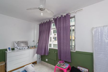 Apartamento à venda com 94m², 3 quartos e 2 vagasQuarto 2