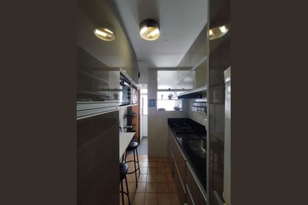 Apartamento à venda com 67m², 2 quartos e 1 vaga Apartamento à venda com 67m², 2 quartos e 1 vagaCozinha