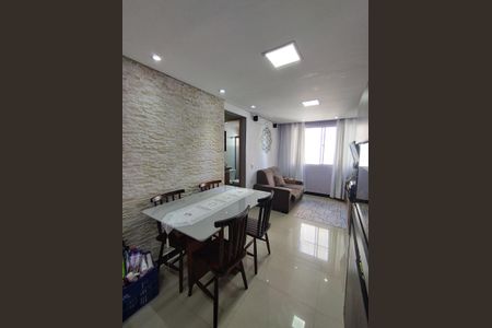 Apartamento à venda com 67m², 2 quartos e 1 vaga Apartamento à venda com 67m², 2 quartos e 1 vagaSala