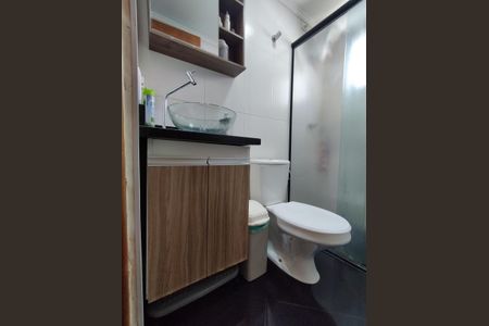 Apartamento à venda com 67m², 2 quartos e 1 vaga Apartamento à venda com 67m², 2 quartos e 1 vagaBanheiro