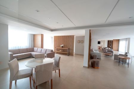 Apartamento à venda com 48m², 1 quarto e 1 vaga Apartamento à venda com 48m², 1 quarto e 1 vagaÁrea comum - Salão de festas