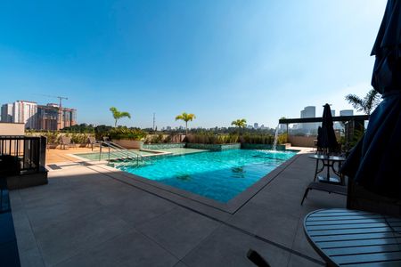 Apartamento à venda com 48m², 1 quarto e 1 vaga Apartamento à venda com 48m², 1 quarto e 1 vagaÁrea comum - Piscina