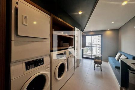 Studio para alugar com 26m², 1 quarto e sem vaga Studio para alugar com 26m², 1 quarto e sem vagaÁrea comum - Lavanderia
