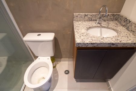 Studio para alugar com 26m², 1 quarto e sem vaga Studio para alugar com 26m², 1 quarto e sem vagaBanheiro