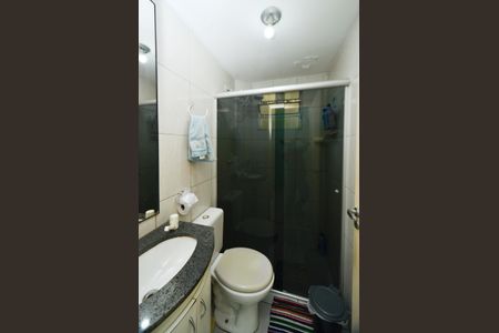 Apartamento à venda com 57m², 3 quartos e 1 vaga Apartamento à venda com 57m², 3 quartos e 1 vagaBanheiro social