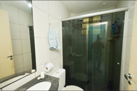 Apartamento à venda com 57m², 3 quartos e 1 vaga Apartamento à venda com 57m², 3 quartos e 1 vagaBanheiro social