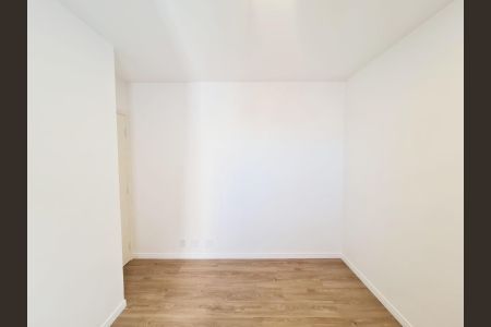 Apartamento à venda com 70m², 3 quartos e 1 vagaQuarto 2