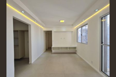 Apartamento à venda com 70m², 3 quartos e 1 vagaSala